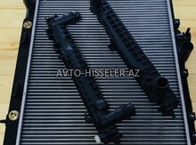 Skoda Superb radiator qapaqları 8D0121251M